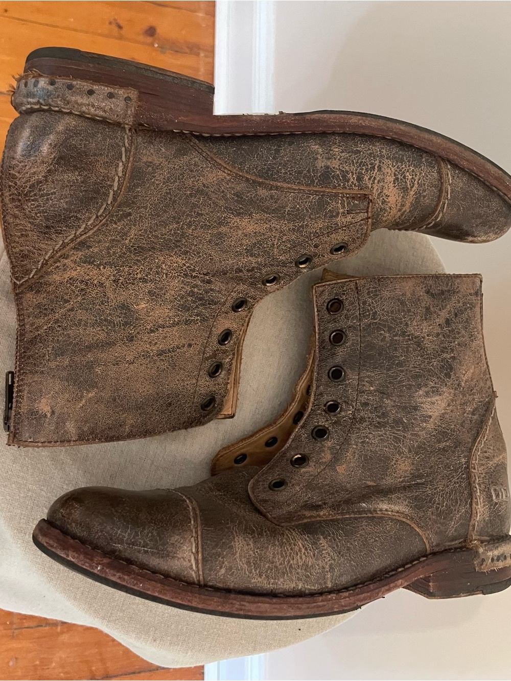 BedStu Distressed Tan Leather Ankle Boots - Picture 3 of 9